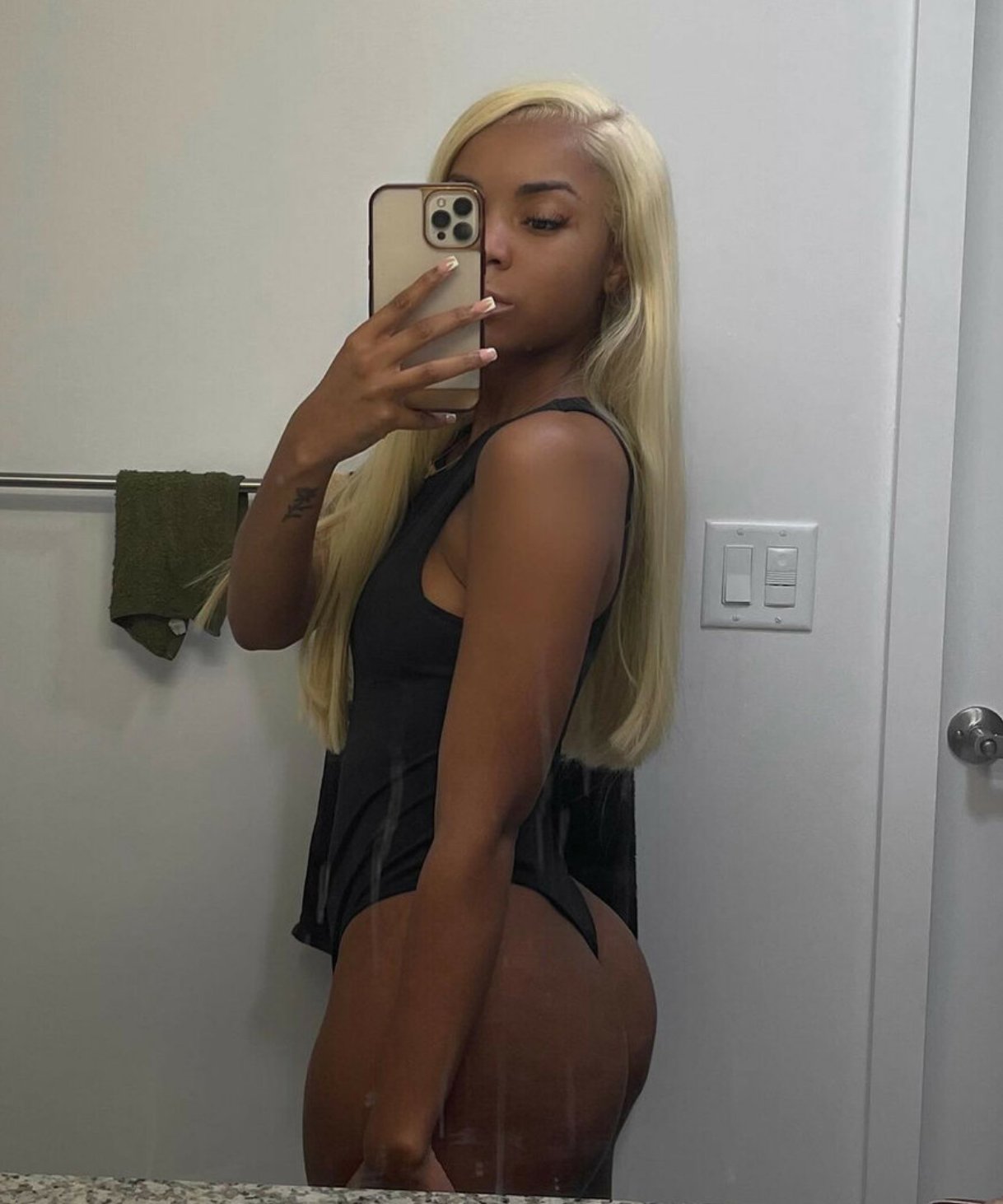 /\/\!$$D/-\rc!!Fr3@k #nh2Wy0ae