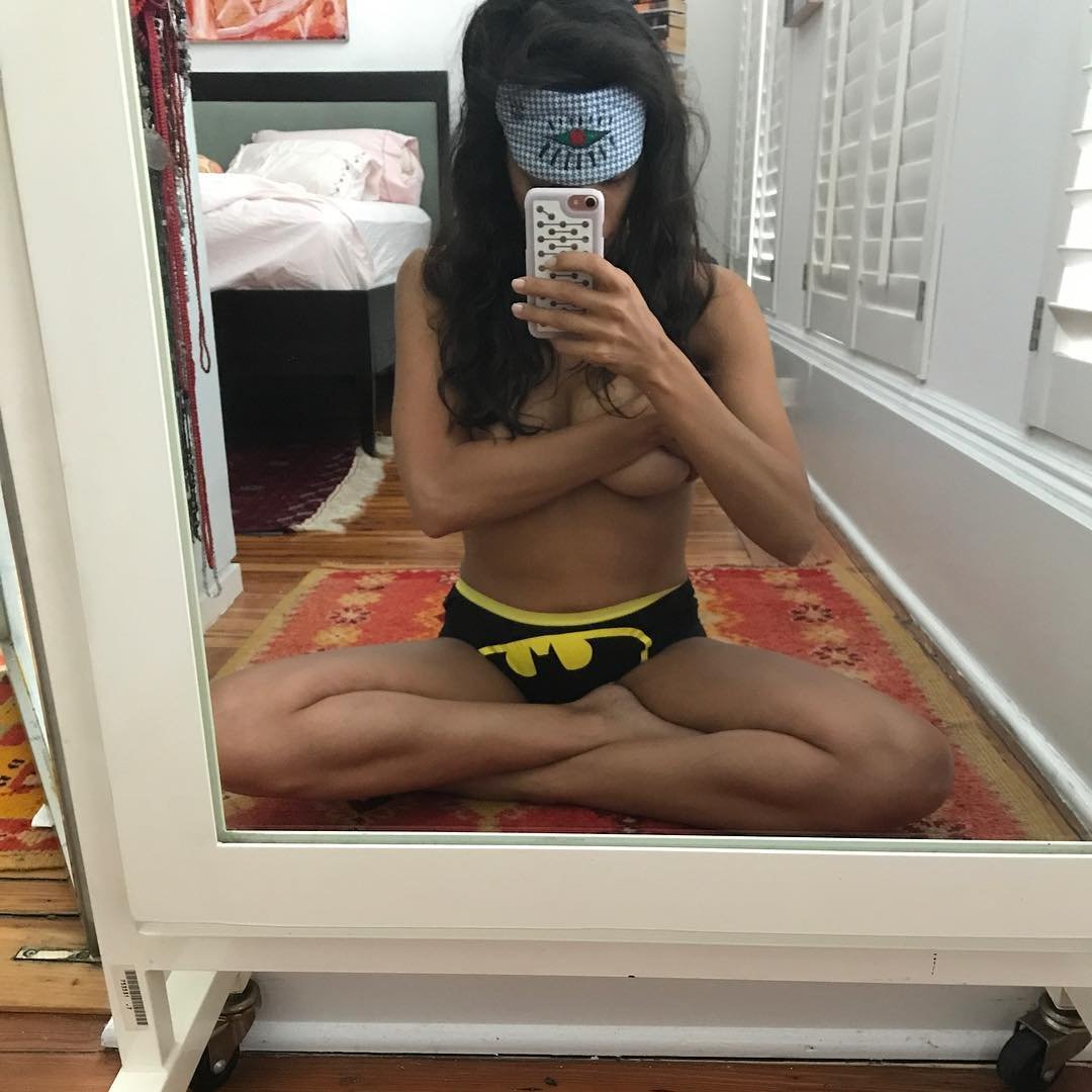 Rosario Dawson Hot #X6J5bzYl